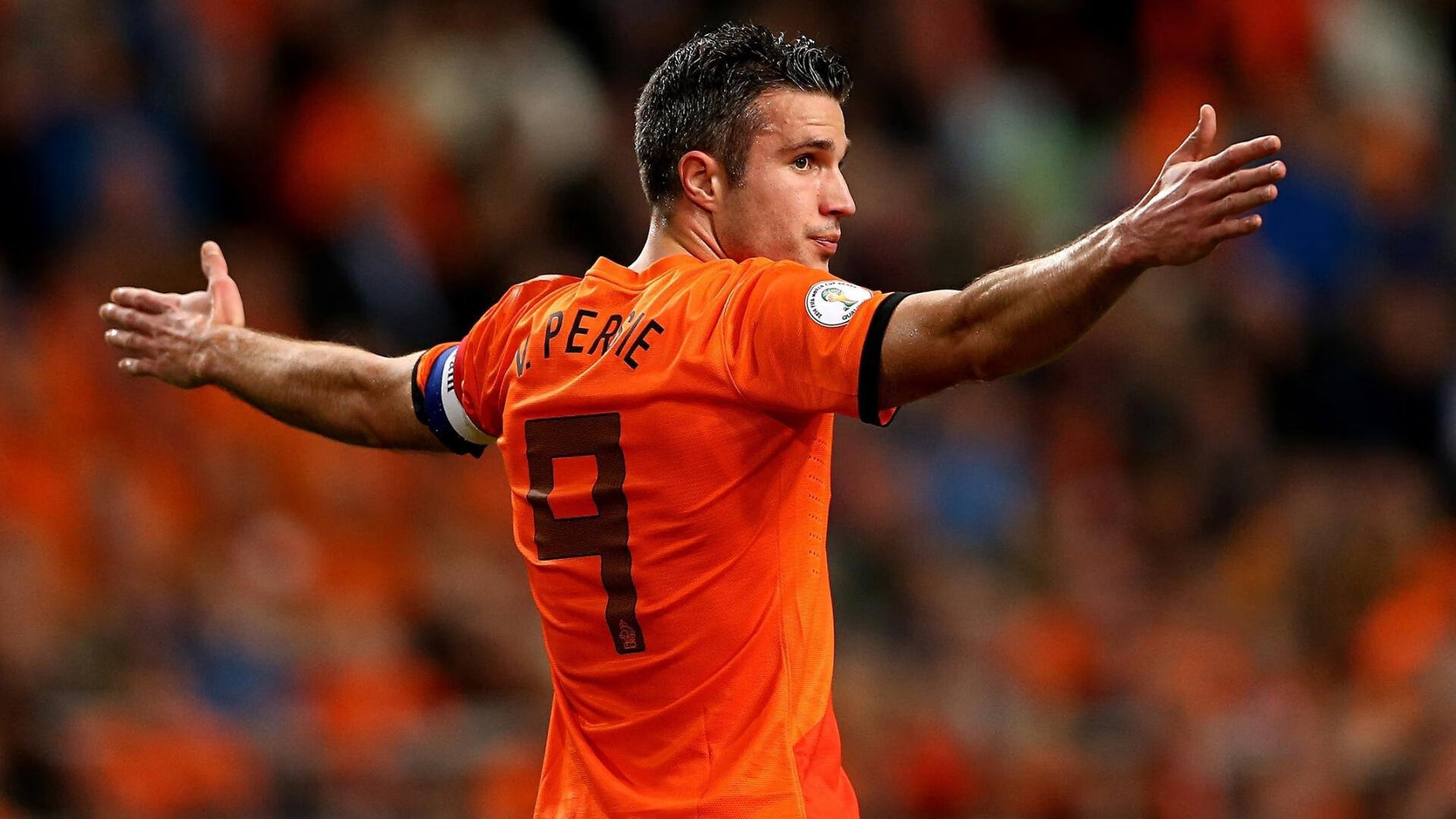 前锋身价榜哈兰德和姆巴佩并列1.8亿欧,多特前锋哈兰德身价