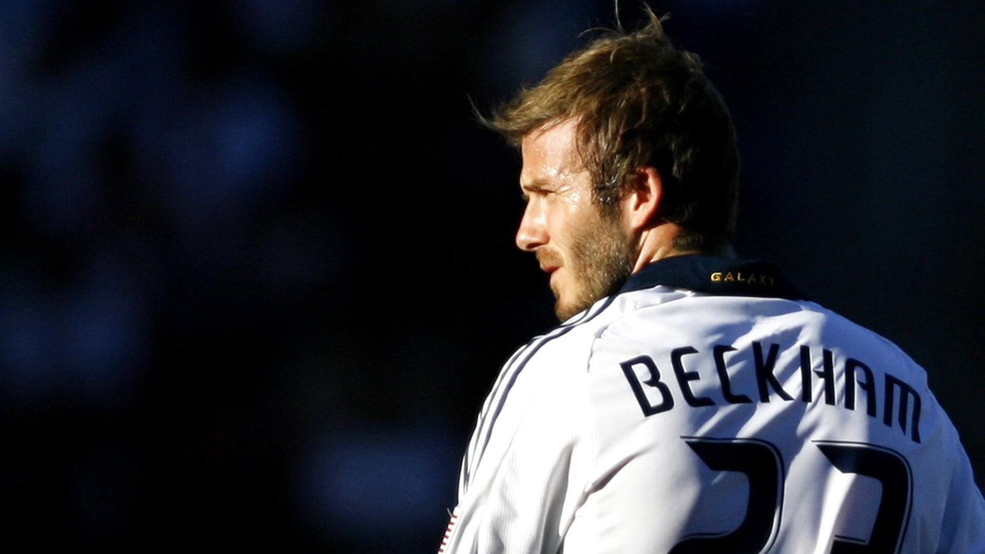 世界杯VAR争议促使欧冠裁判培训升级 重点强化沟通与透明度